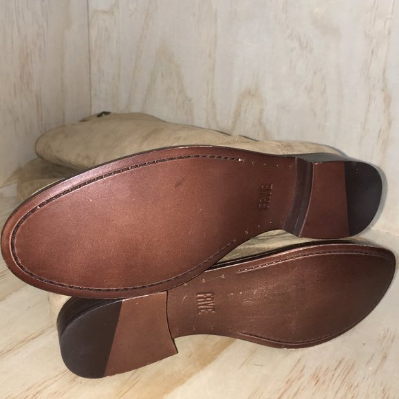 FRYE Women's Melissa Button Boot - Picture 11 of 13